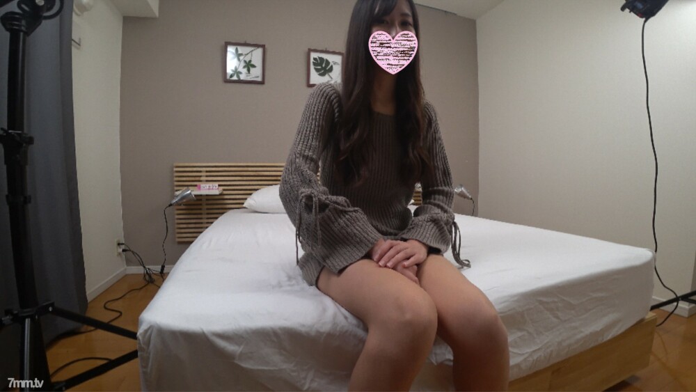 Yu ◯-chan Khiêu Khích Trong Lần Đầu Ra Mắt Với Cảnh Nóng Bỏng