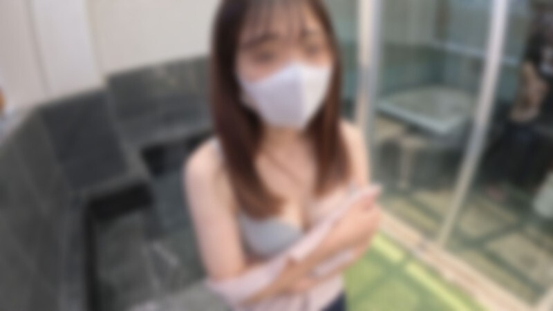 FC2-PPV-4755785: Gái Xinh 20 Tuổi, Da Trắng Mịn, Vòng 1 Bốc Lửa Khiến Anh Em Mê Mệt!