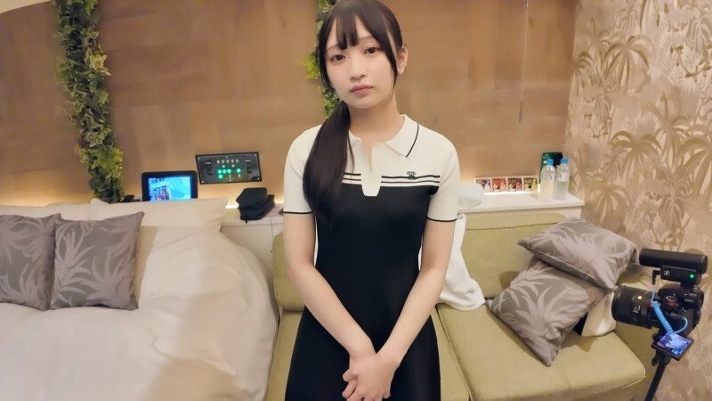 FC2-PPV-4761731: Nàng Hot Girl 19 Tuổi Khiến Anh Em Mê Mẩn Với Vòng 1 Căng Tròn