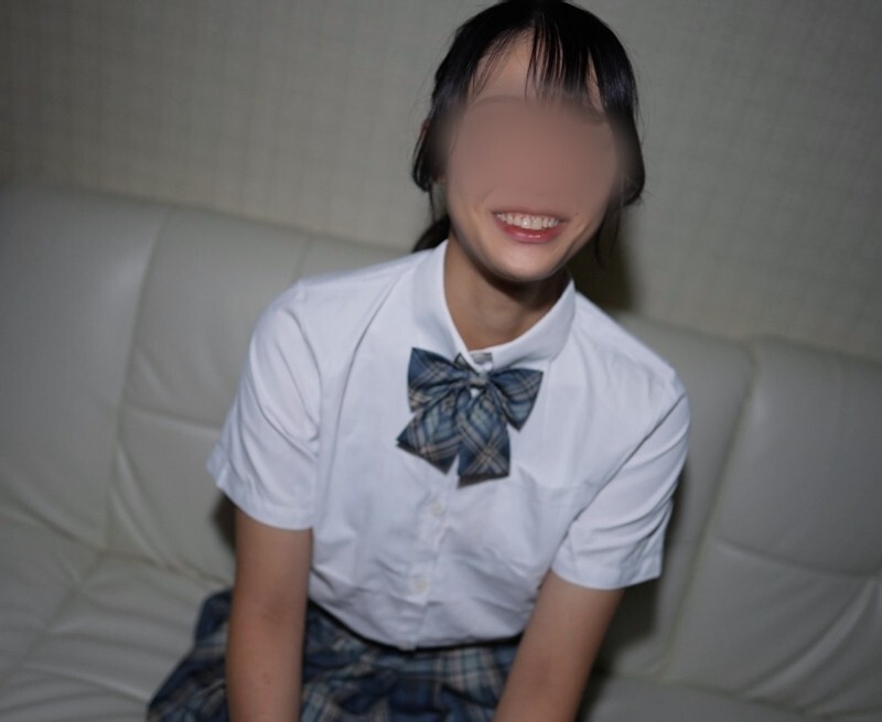 FC2-PPV-4811769: Gặp Gỡ Nàng Hot Girl Bán Hàng Xinh Đẹp, Đêm Định Mệnh Tại Khách Sạn Tình Yêu!