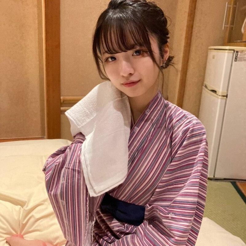 FC2-PPV-4835016: Ayu-chan cuồng nhiệt khám phá suối nước nóng trong chuyến day trip đáng nhớ